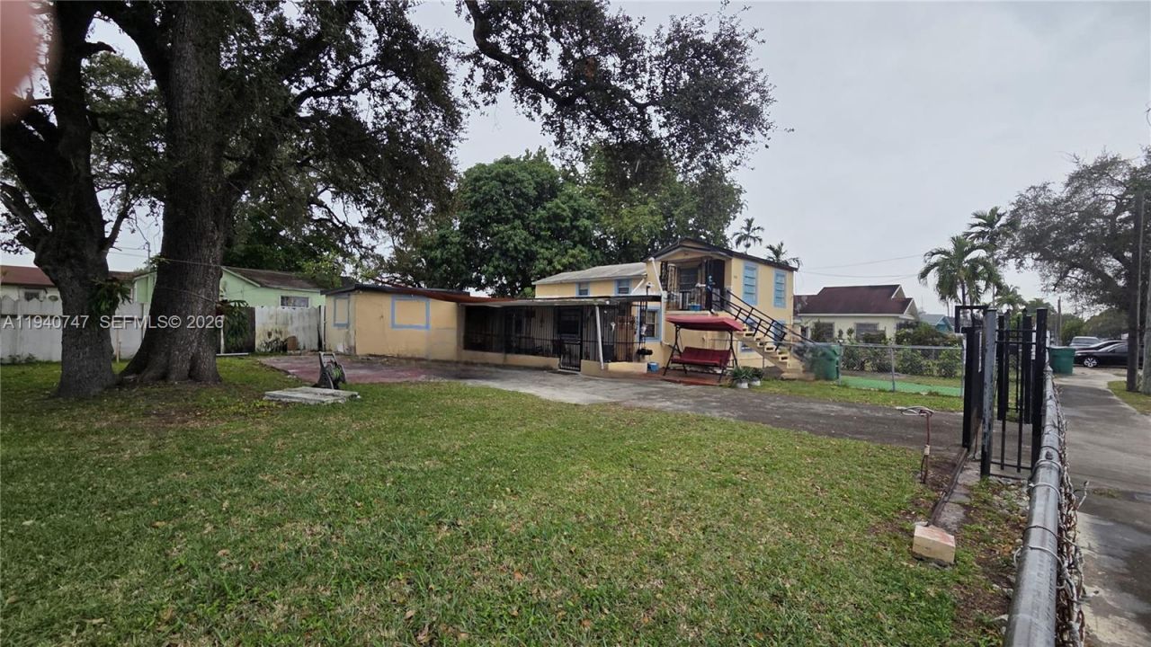 3108 NW 29th St , Miami, FL 33142 Photo