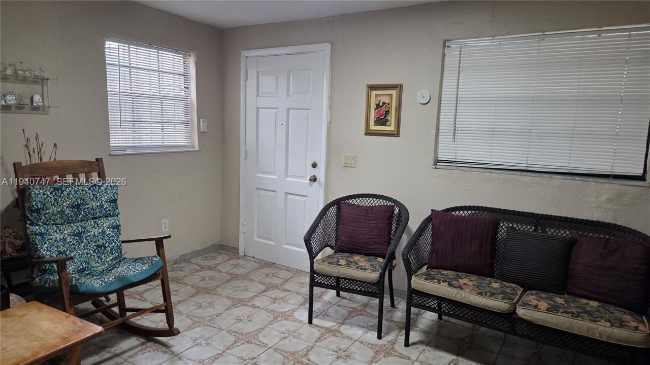 3108 NW 29th St , Miami, FL 33142 Photo