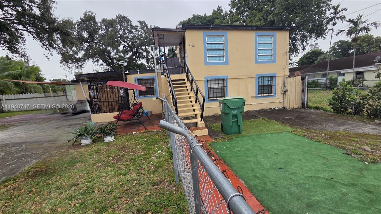 3108 NW 29th St , Miami, FL 33142 Photo