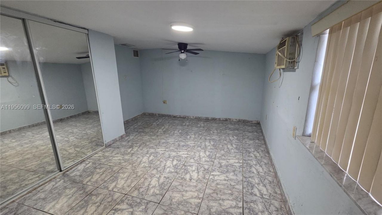 2764 NW 31st St, Miami, FL 33142 Photo