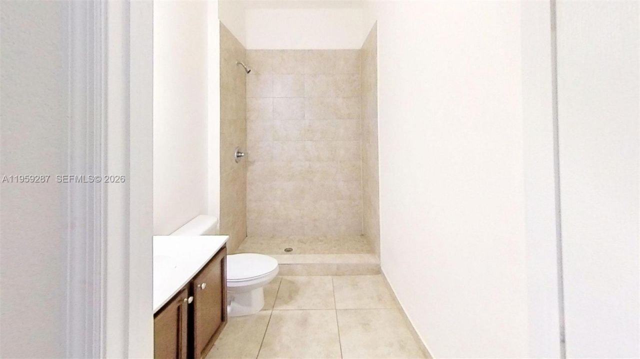 230 NW 109th Ave, Unit 103, Miami, FL 33172 Photo