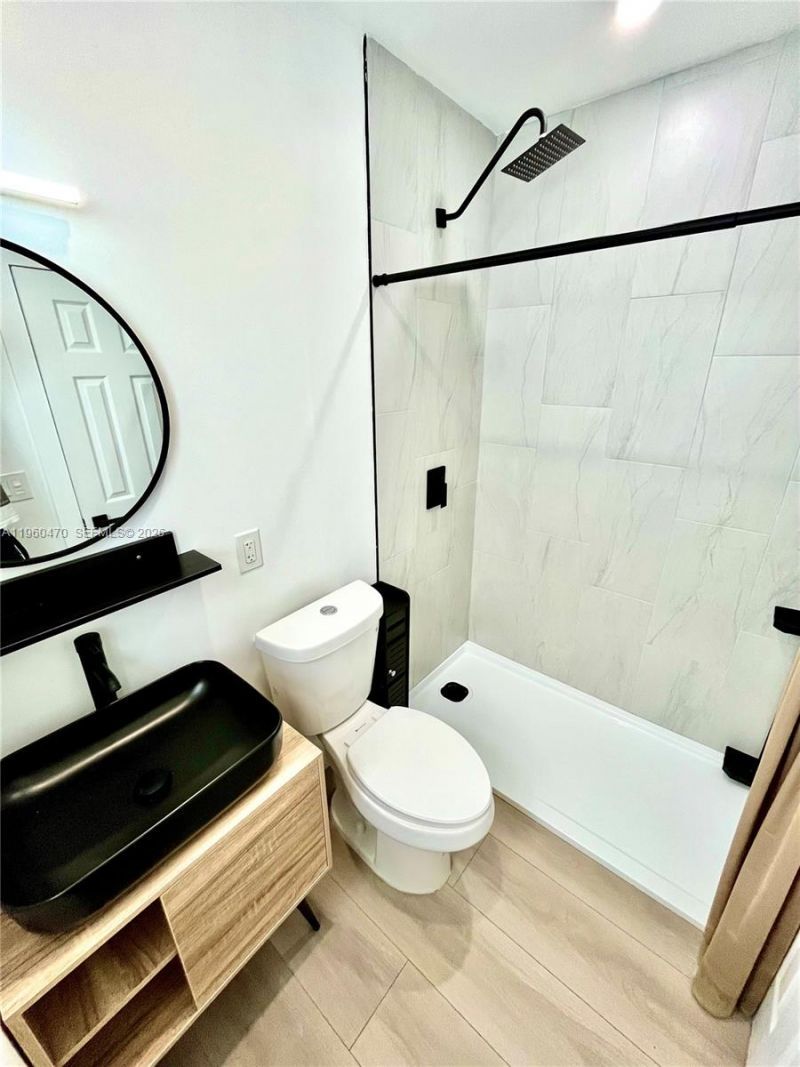 6241 NW Miami Pl, Miami, FL 33150 Photo