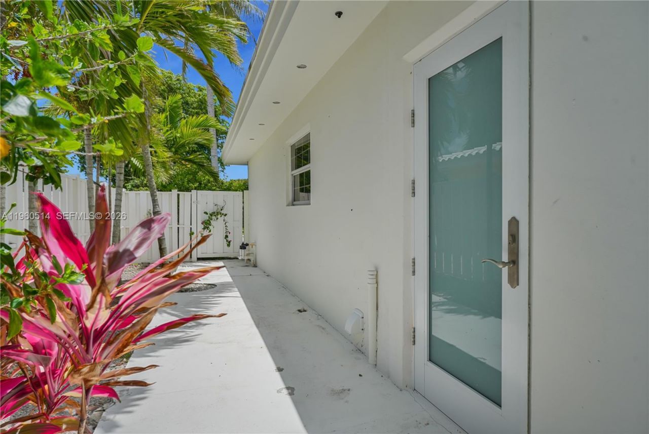 4731 Pierce St, Hollywood, FL 33021 Photo