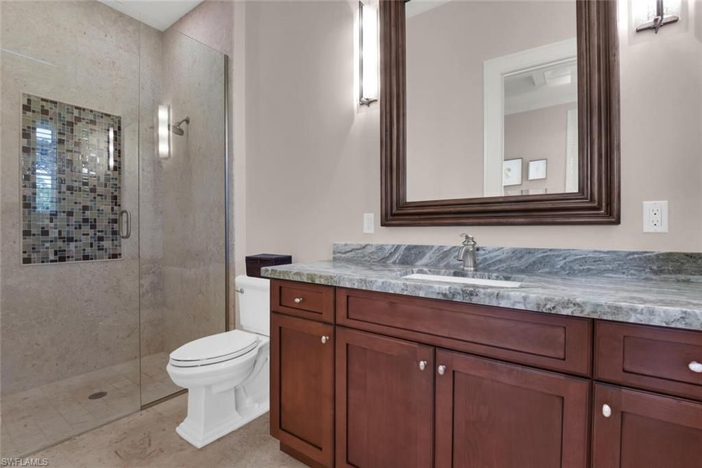 2250 Crayton Rd, Naples, FL 34103 Photo