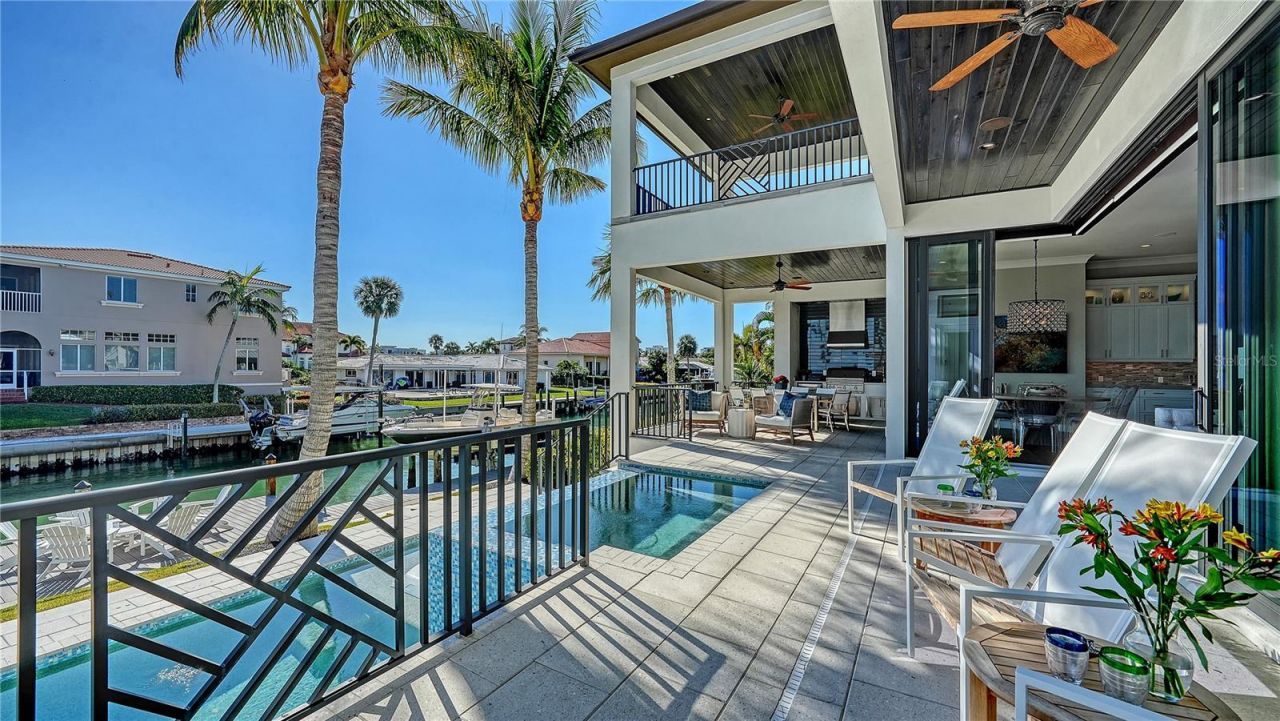 590 Birdie Lane, Longboat Key, FL 34228 Photo