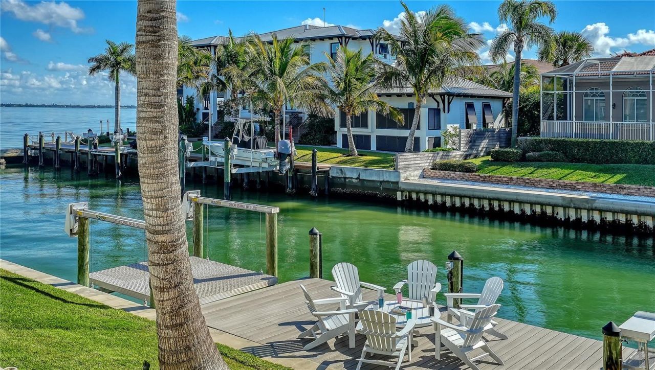 590 Birdie Lane, Longboat Key, FL 34228 Photo