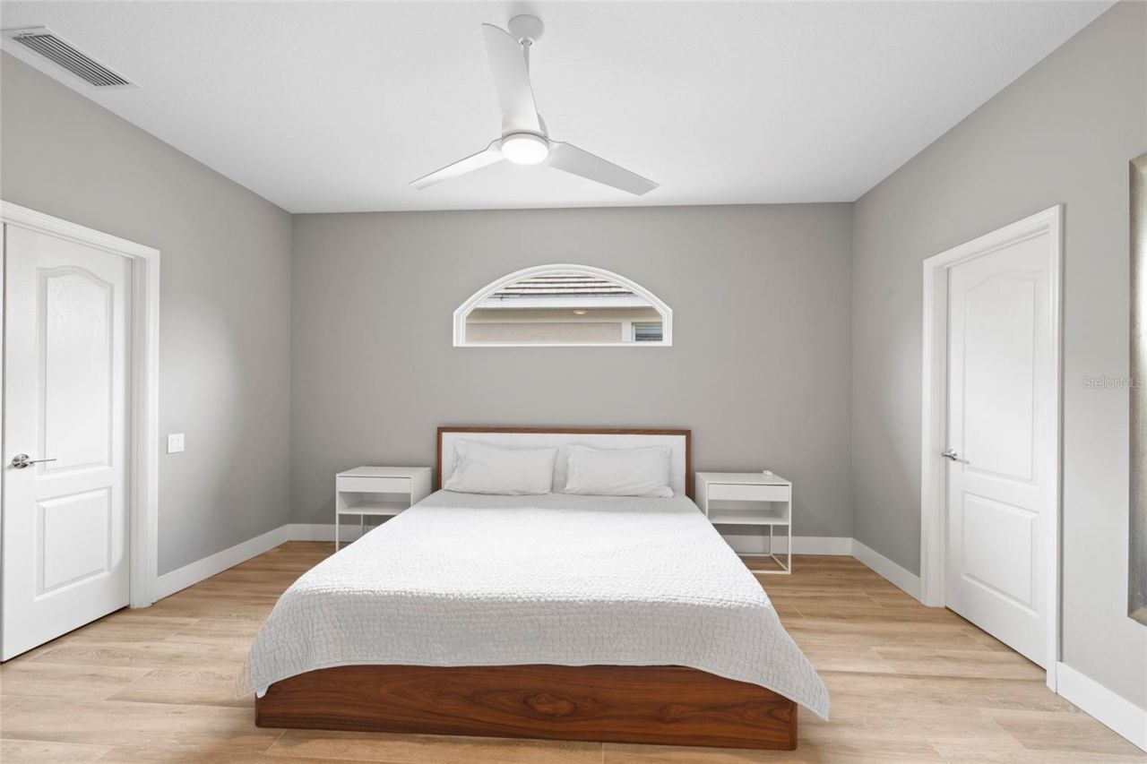 8322 Whispering Woods Court, Bradenton, FL 34202 Photo