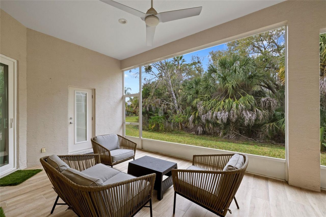 8322 Whispering Woods Court, Bradenton, FL 34202 Photo
