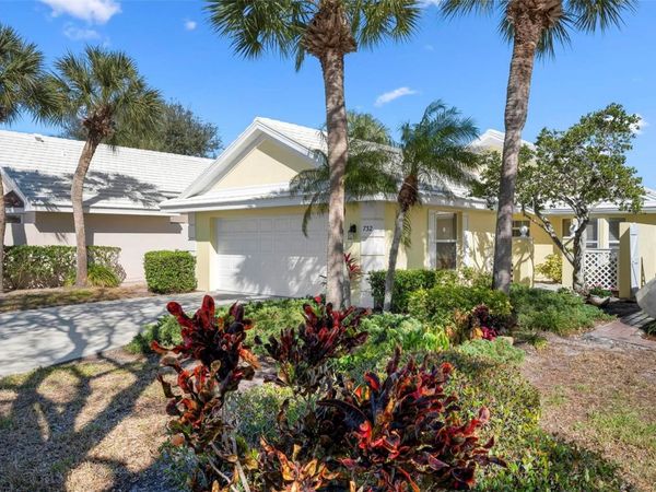 732 BRIGHTSIDE CRESCENT DRIVE, Unit 17, VENICE, FL 34293
