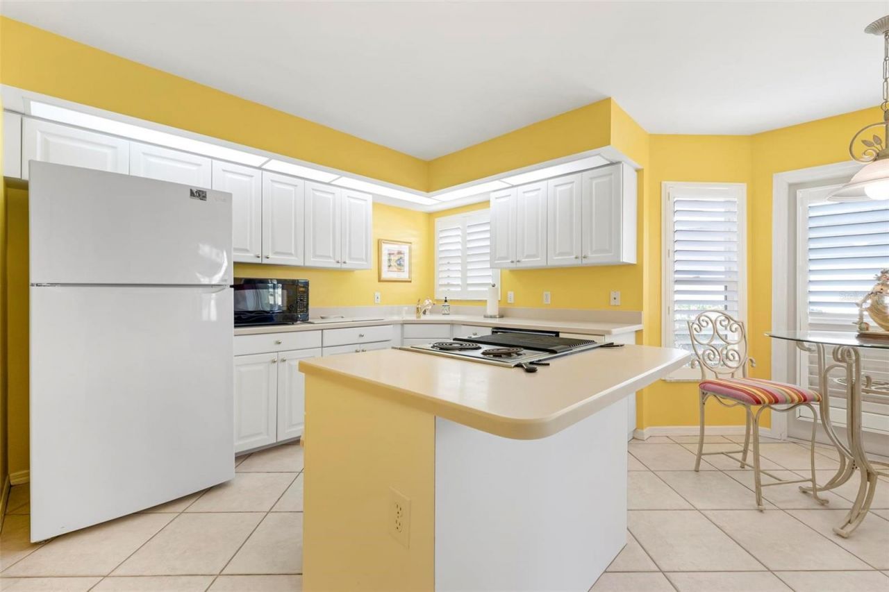 732 Brightside Crescent Drive, Unit 17, Venice, FL 34293 Photo