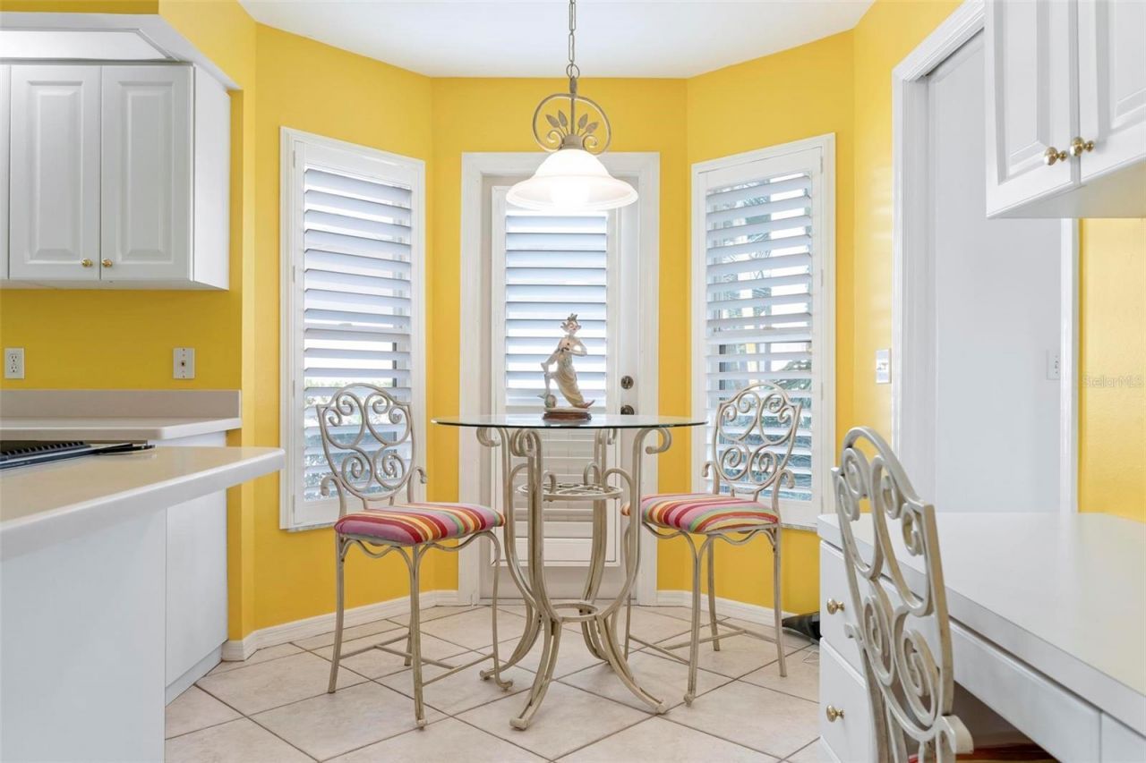 732 Brightside Crescent Drive, Unit 17, Venice, FL 34293 Photo