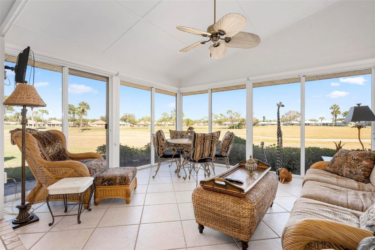 732 Brightside Crescent Drive, Unit 17, Venice, FL 34293 Photo