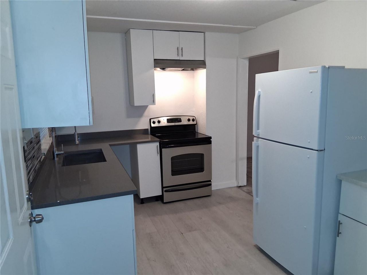 2020 13th Street S, Saint Petersburg, FL 33705 Photo