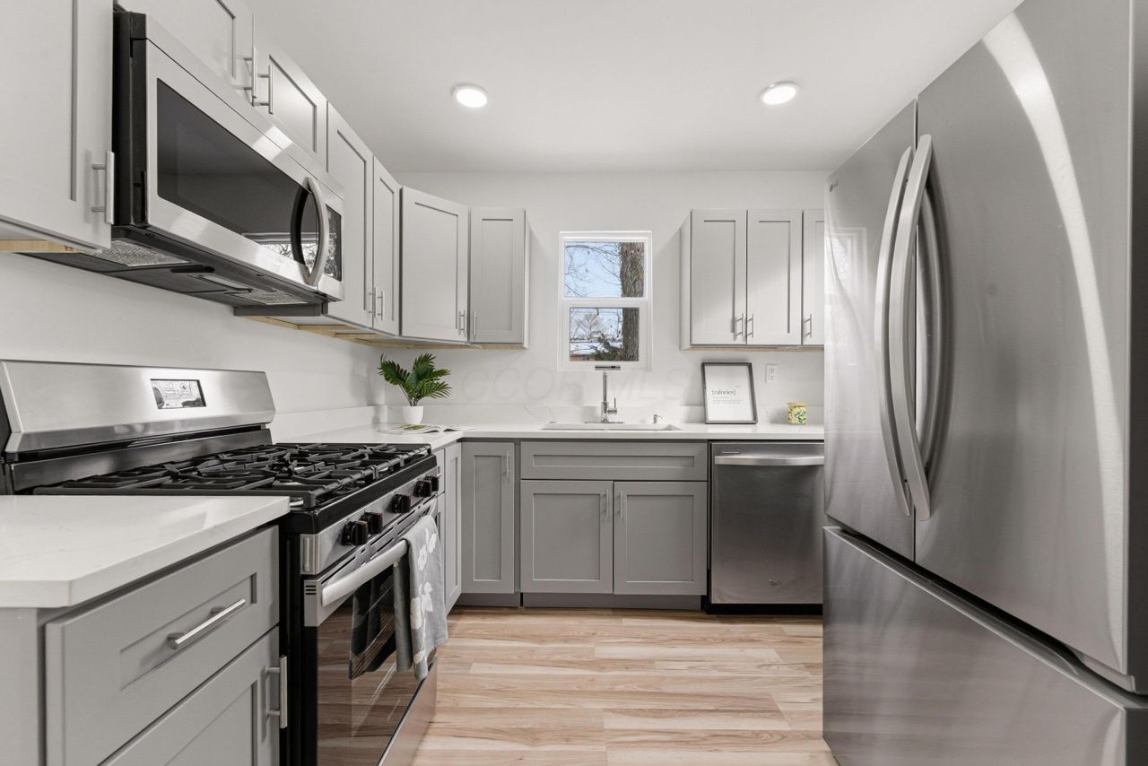 514 S Napoleon Avenue, Columbus, OH 43213 Main Photo