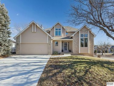 6313 S 156th Avenue, Omaha, NE 68135