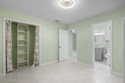 209 Cedar St. photo 4