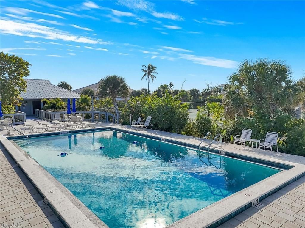 4353 Gulf Pines Dr, Sanibel, FL 33957 Photo