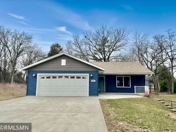 616 3rd Street SW, Cannon Falls, MN 55009