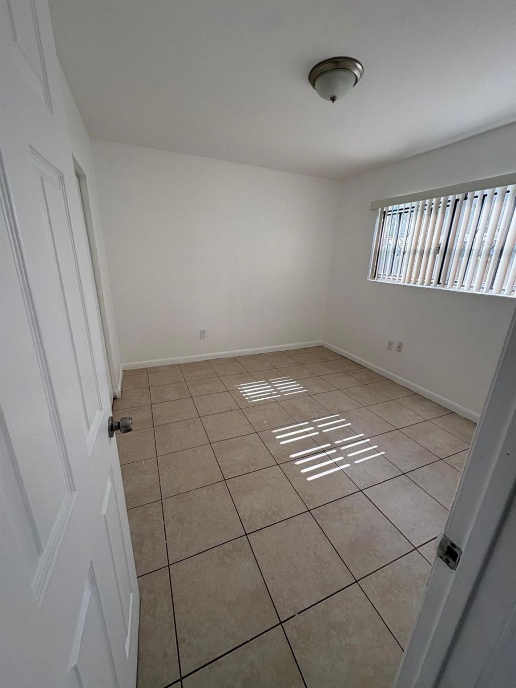 750 NW 56th Street, Unit 4, Miami, FL 33127 Photo