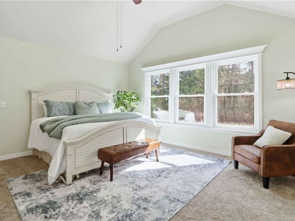 4389 E Holiday Drive , Fayetteville, AR 72701