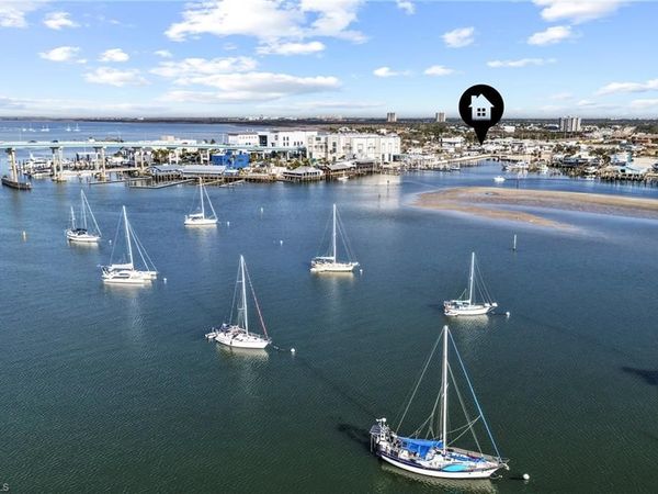 19281 #38 San Carlos BLVD , FORT MYERS BEACH, FL 33931