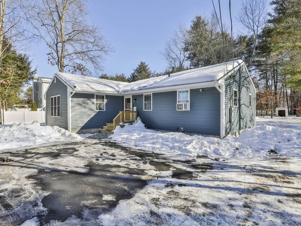 668 West Hollis Street, Nashua, NH 03062