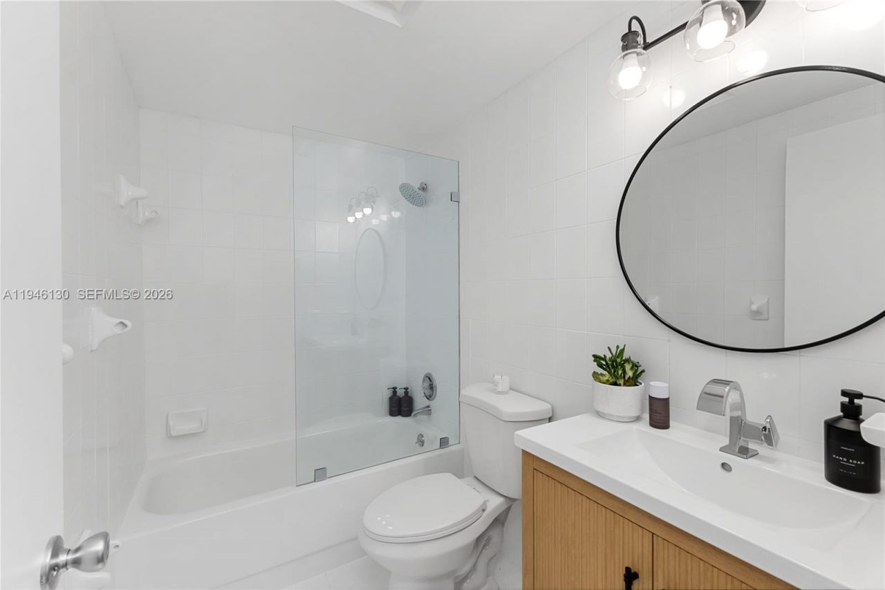 770 NE 69th St , Unit 1G & 1H, Miami, FL 33138 Photo