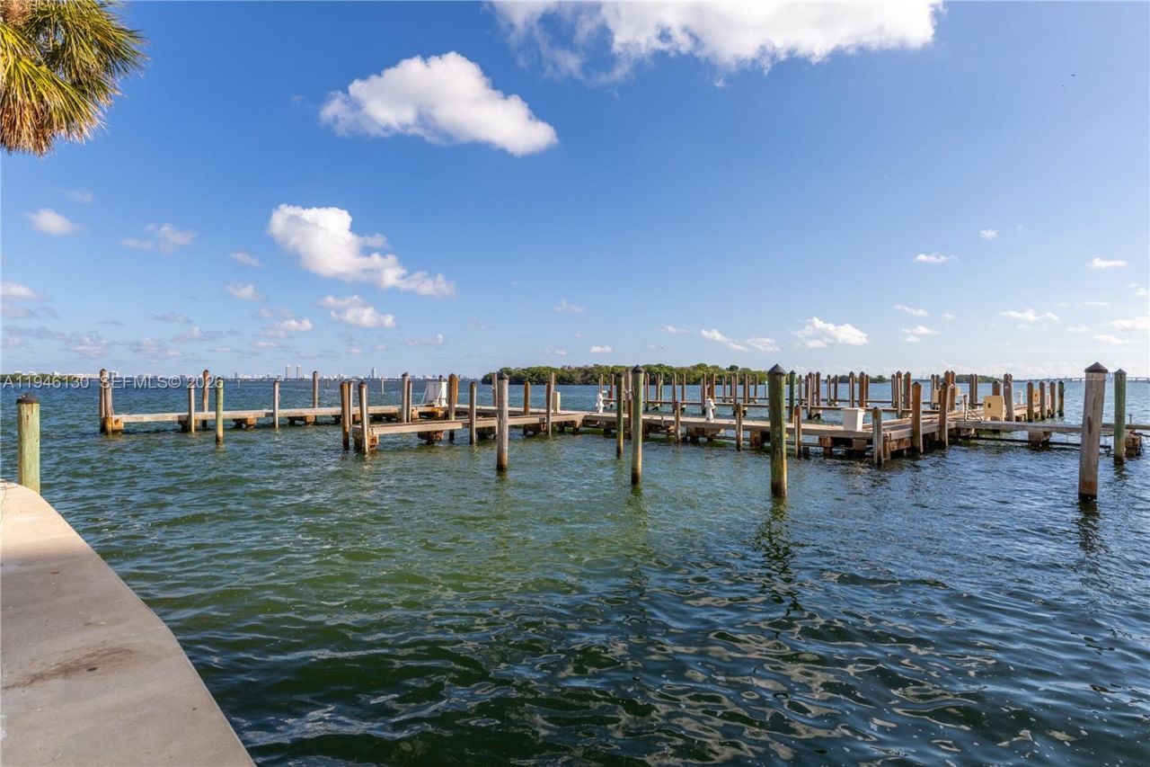 770 NE 69th St , Unit 1G & 1H, Miami, FL 33138 Photo