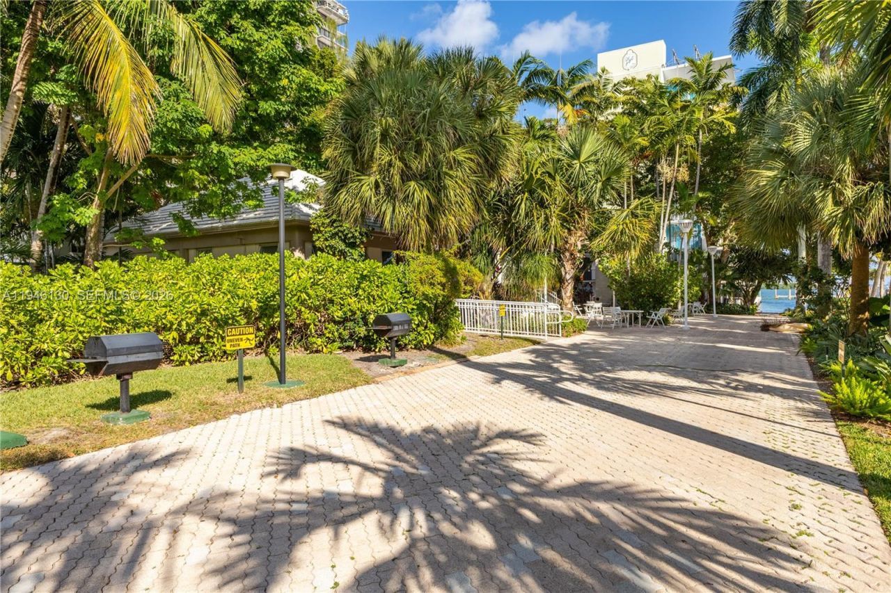 770 NE 69th St , Unit 1G & 1H, Miami, FL 33138 Photo