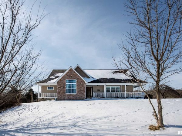 1135 Palzo Road, Creal Springs, IL 62922