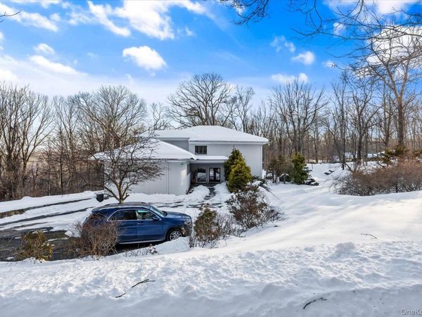 10 Rustling Lane , Bedford, NY 10506