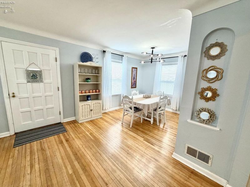 174 Hannum Avenue, Rossford, OH 43460 Photo 4