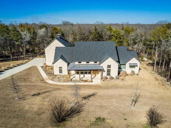 4031 Waters Edge Drive, Midlothian, TX 76065