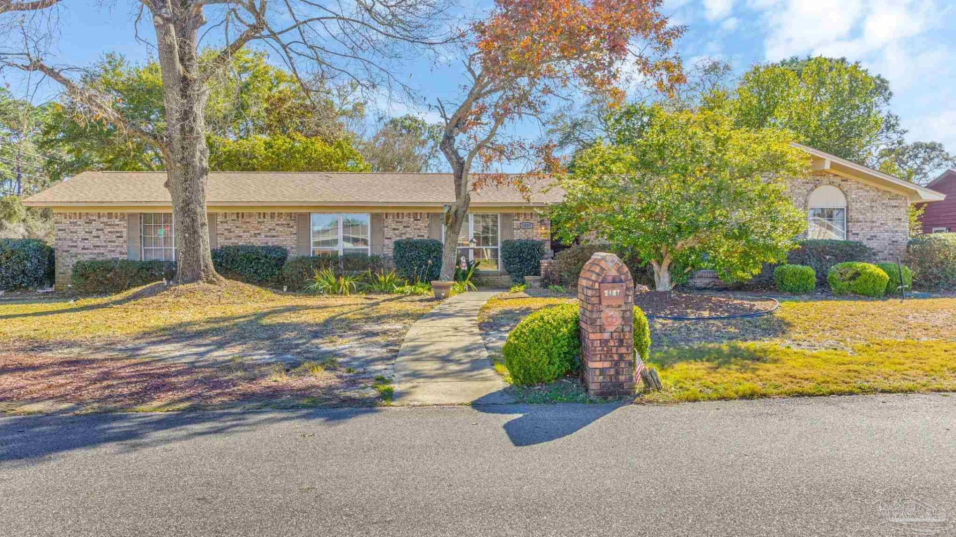 2837 Venetian Garden, Gulf Breeze, FL 32563 Main Photo