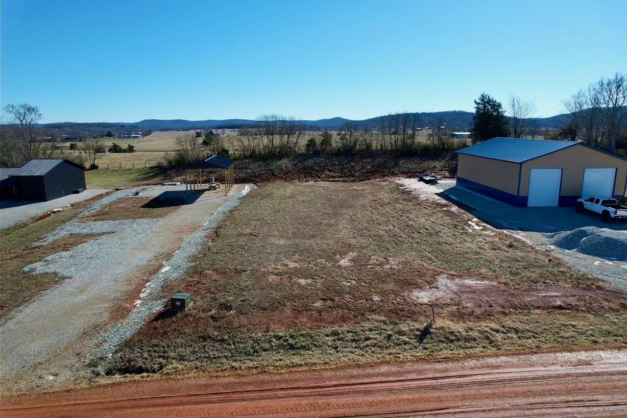 15 Lighthouse Estates, Monticello, KY 42633 Main Photo