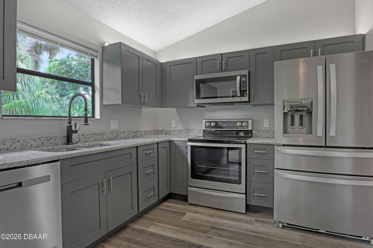 778 Pine Shores Circle, New Smyrna Beach, FL 32168 Photo