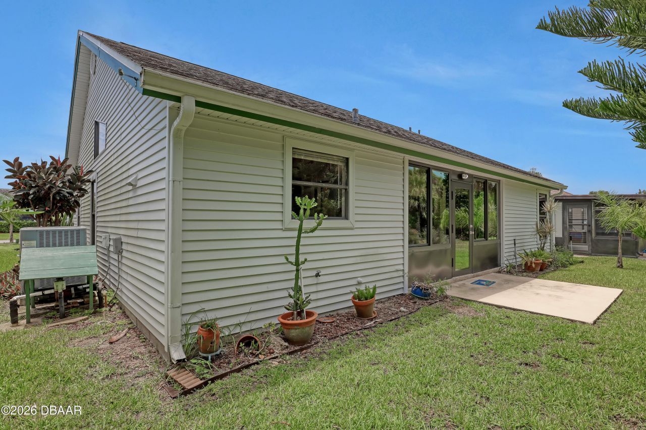 778 Pine Shores Circle, New Smyrna Beach, FL 32168 Photo