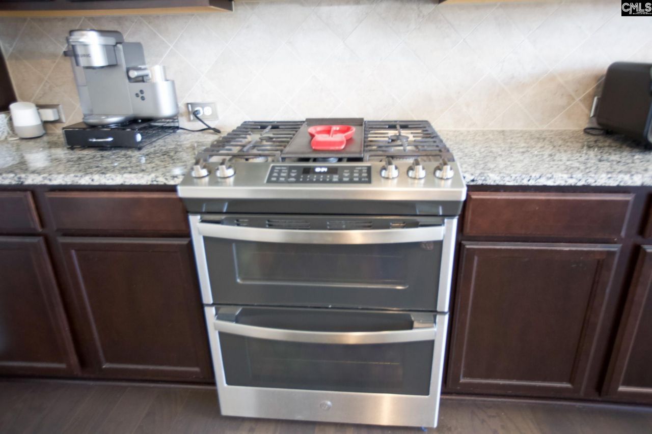 9 Kentucky Derby Court Photo 19