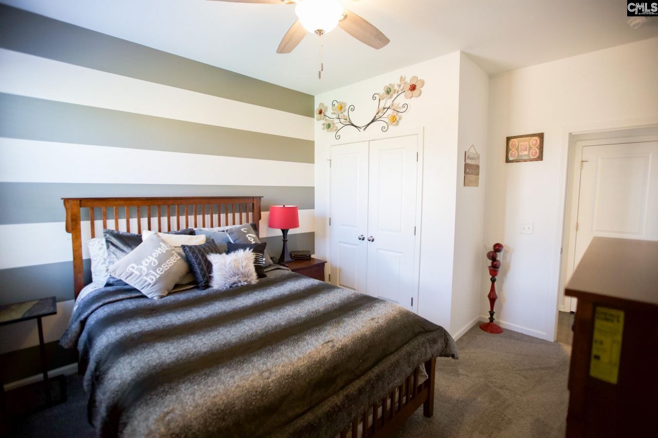 9 Kentucky Derby Court Photo 23