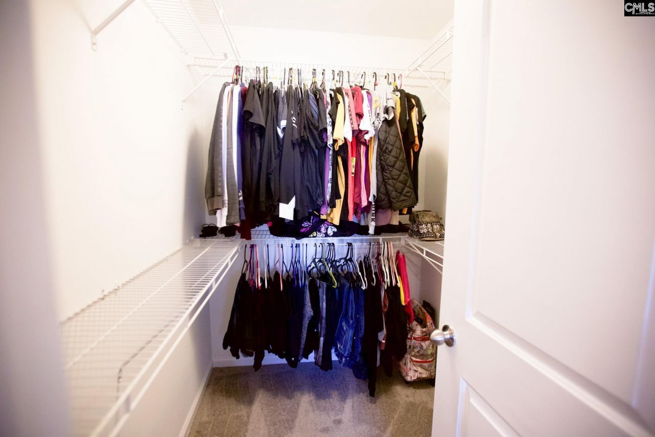 9 Kentucky Derby Court Photo 37