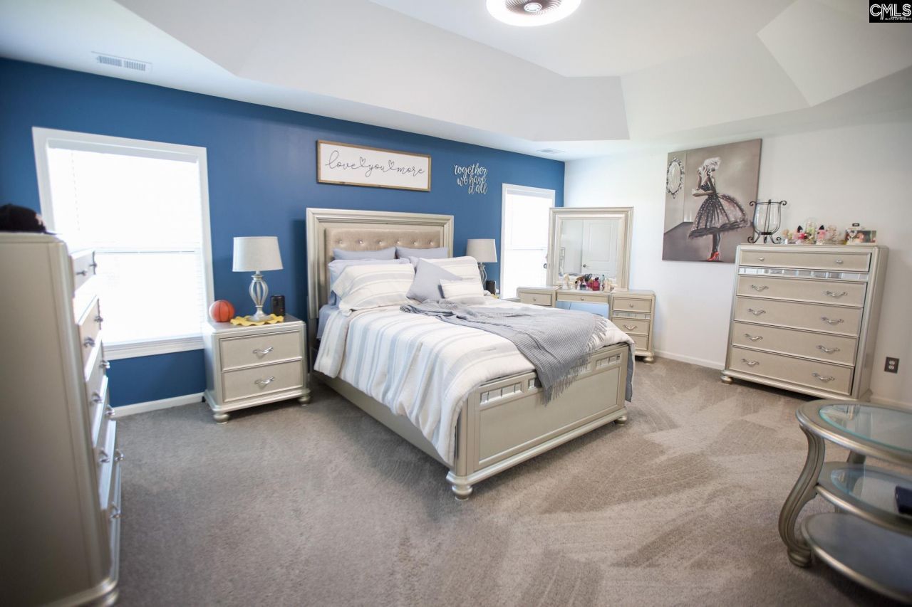 9 Kentucky Derby Court Photo 38