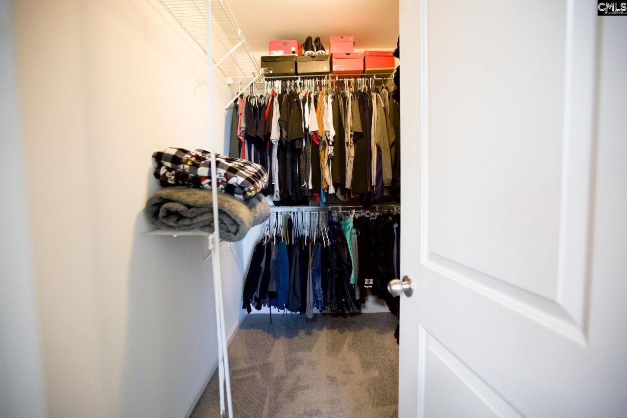 9 Kentucky Derby Court Photo 41