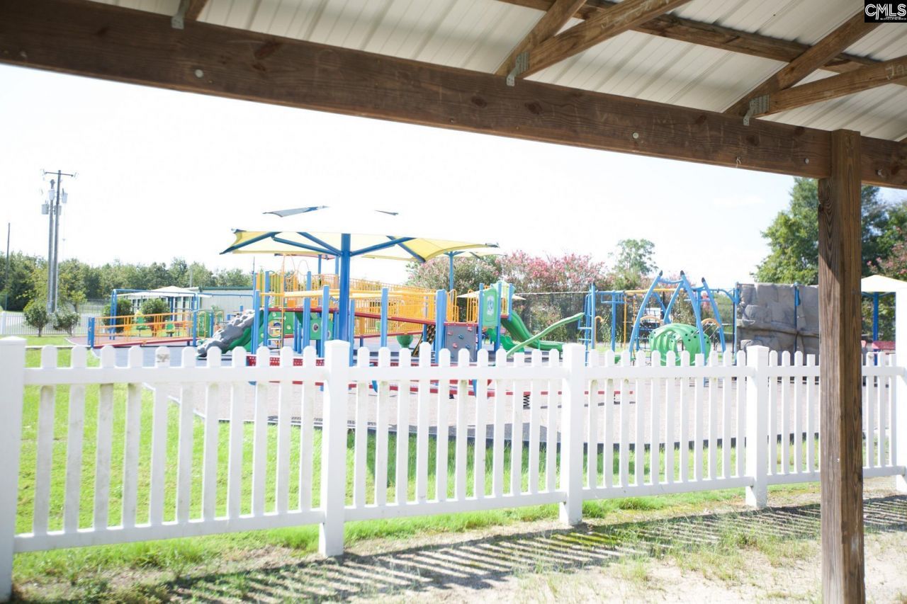 9 Kentucky Derby Court Photo 49