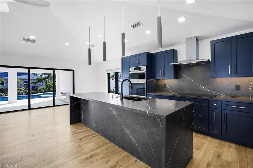 10771 6th St, Naples, FL 34108 Photo