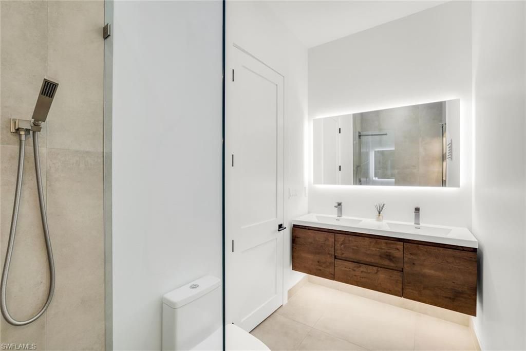 10771 6th St, Naples, FL 34108 Photo