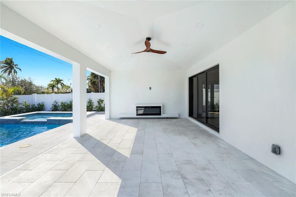 10771 6th St, Naples, FL 34108 Photo
