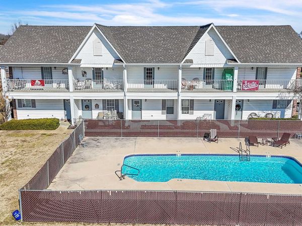 202 Tomlinson Dr. Unit 8C, Starkville, MS 39759