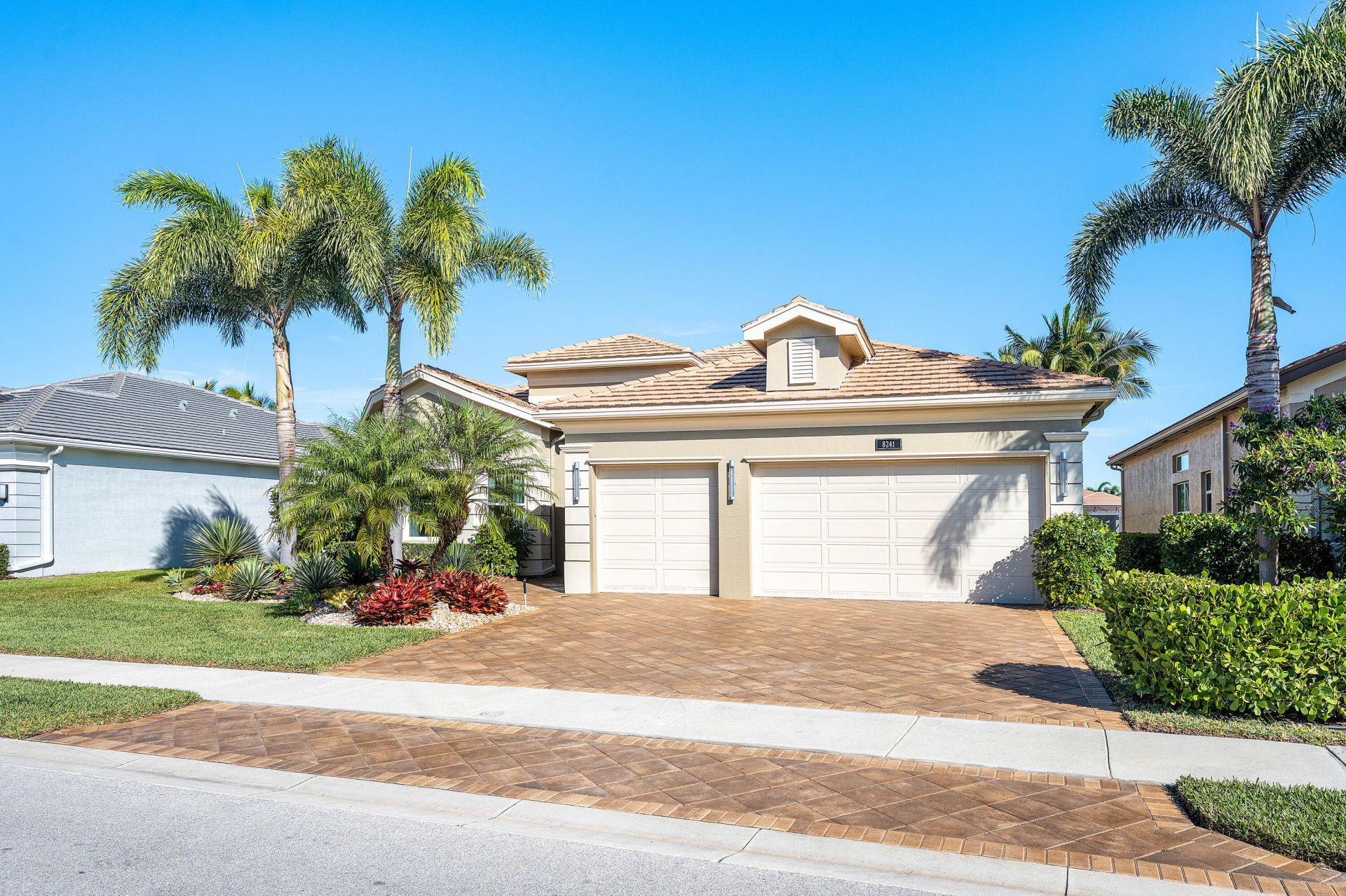 8241 Pyramid Peak Lane, Boynton Beach, FL 33473 Photo