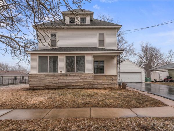 106 2nd Street NW, Dodge Center, MN 55927