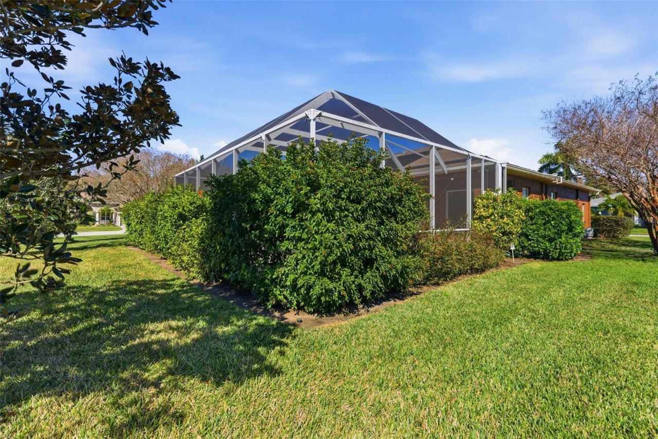 915 Vista Verde Lane, Sun City Center, FL 33573 Photo